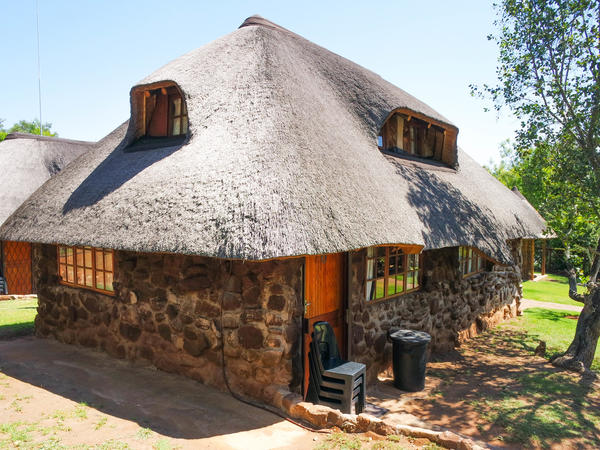 Thandabantu Game Lodge | Affordable Deals - Book Self-Catering or Bed ...