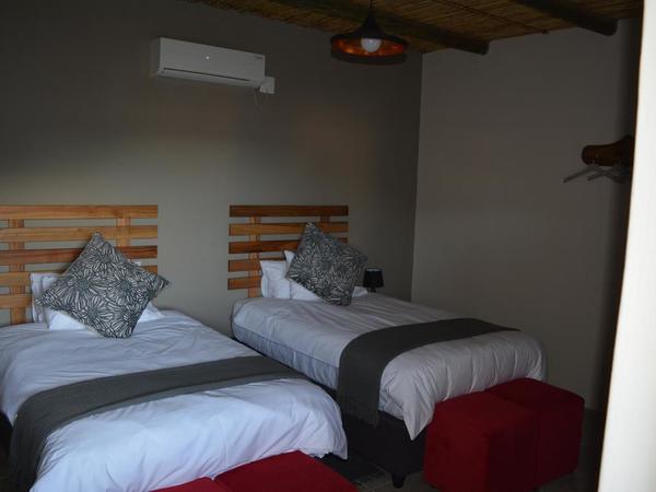 Twin Room with 3/4 beds