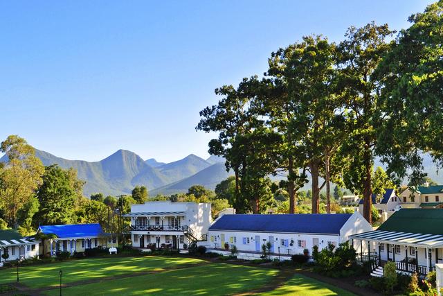 View of Rooms with Tsitsikamma mountains as backdrop