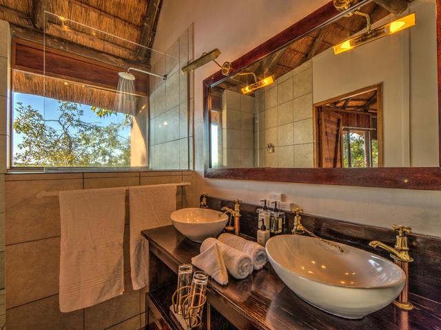 Luxury Safari Cabin