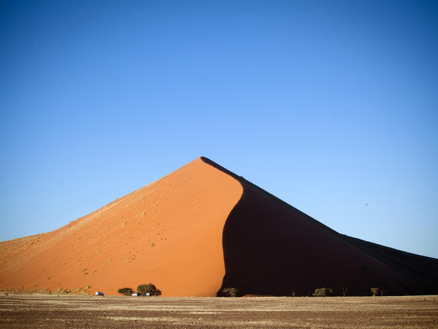 Sossusvlei & Deadvlei Safari