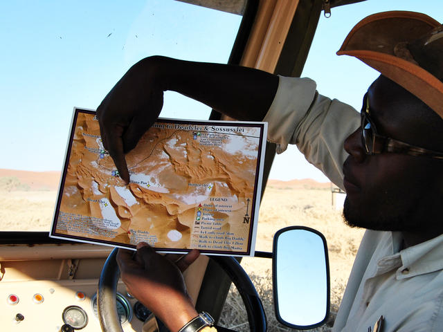 Sossusvlei & Deadvlei Safari