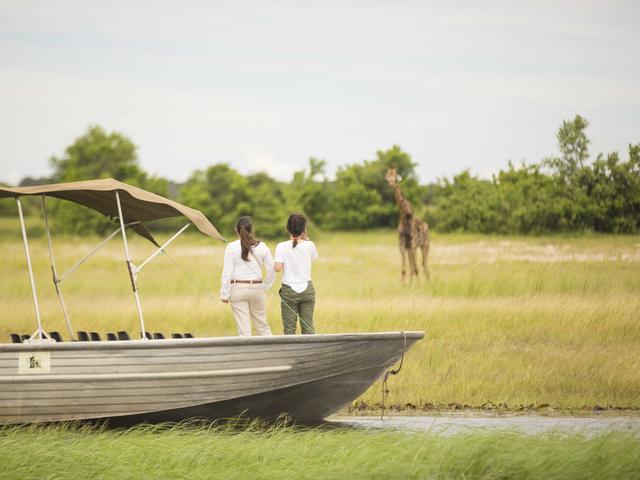 Game viewing by boat