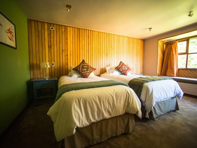Hotel Single Room