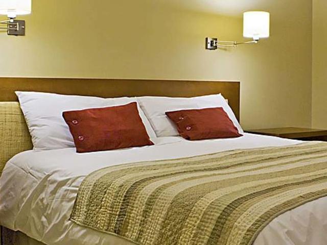 Standard Double Room Monte Balmaceda