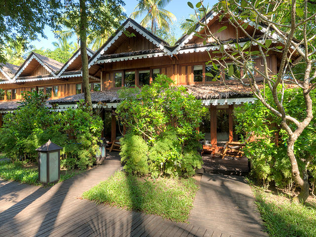 Deluxe Rooms