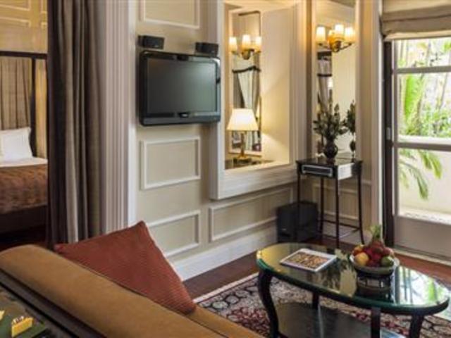 Cabana Suites