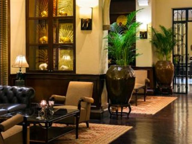 Elephant Bar