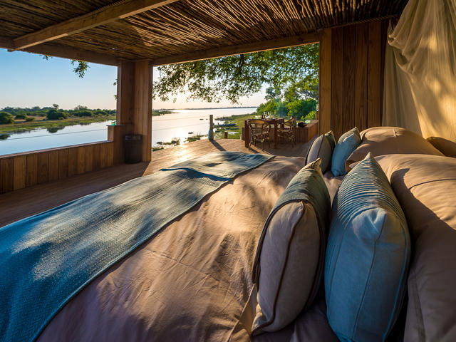 Savuti Camp - Savuti Star Bed
