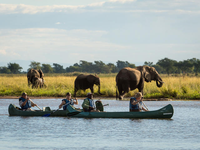 Ruckomechi – Canoeing *