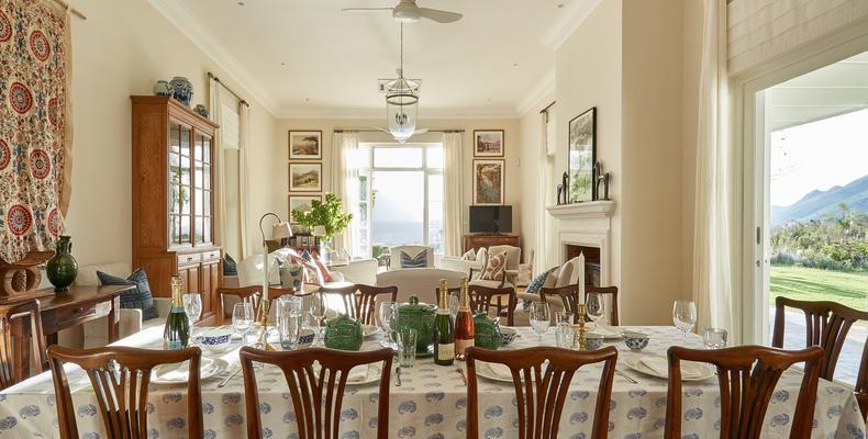 La Cotte House - Dining Table