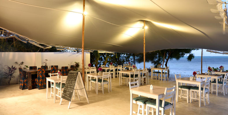 Sharazad Boutique Hotel Beach Front Restaurant 