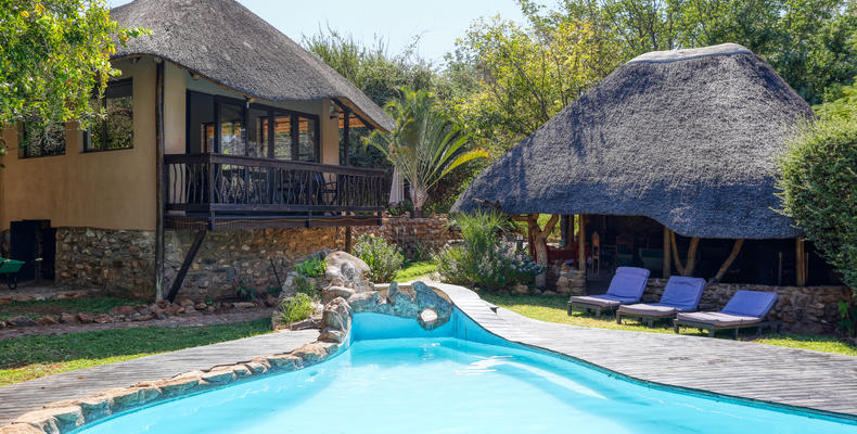 Garden & Pool