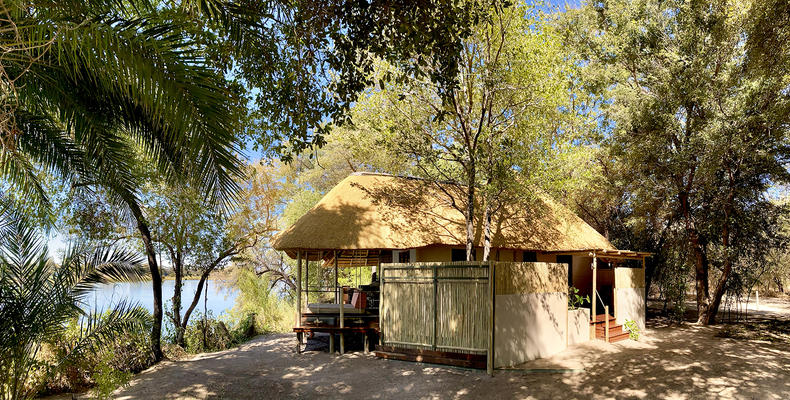 Land Suites