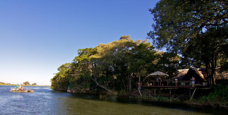 Ndhovu Safari Lodge - Okavango River 