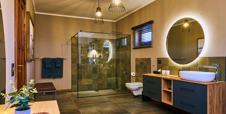 Double-Chalet-1-Bathroom-Hohenstein-Lodge