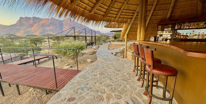 Pool-Bar-Hohenstein-Lodge