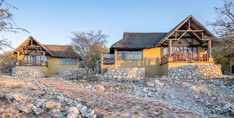 Luxury Chalets 