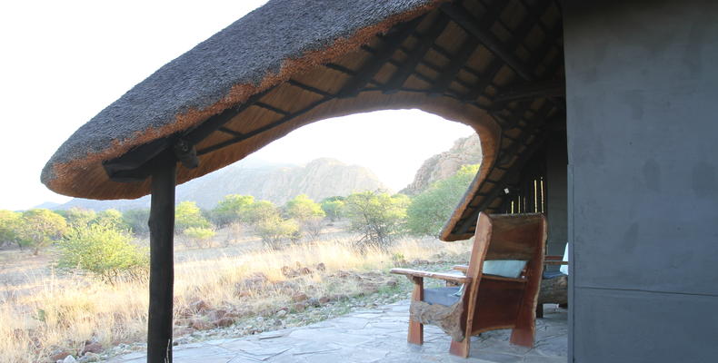 Rooms exterior & patio