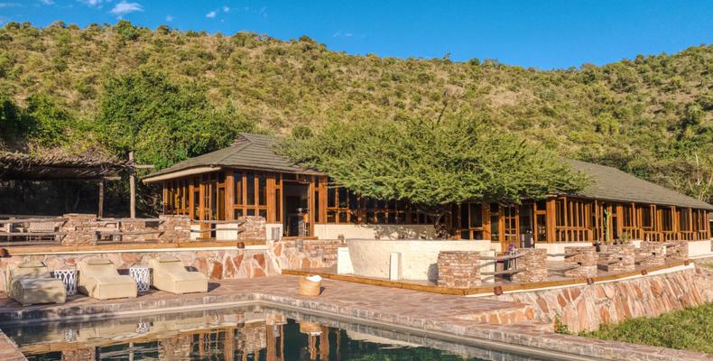 TAASA Lodge - exterior with pool