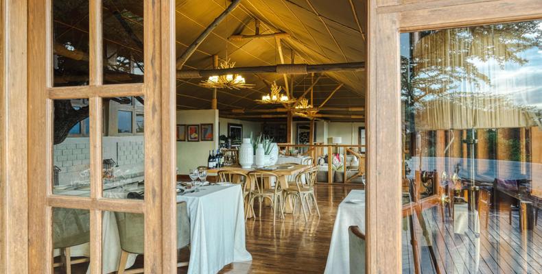 TAASA Lodge - dining area