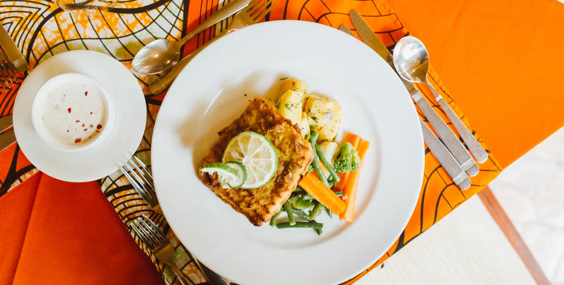 Plate service - Nile perch