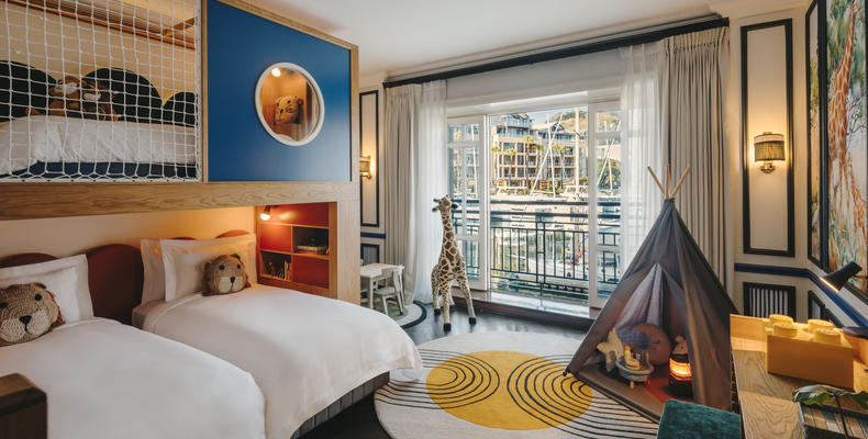 Safari Family Room 