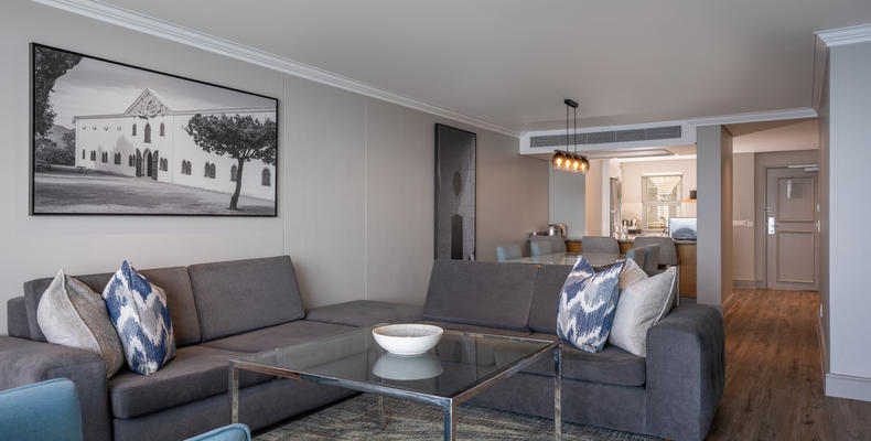 Radisson Collection Hotel, Waterfront Cape Town. Presidential  Suite