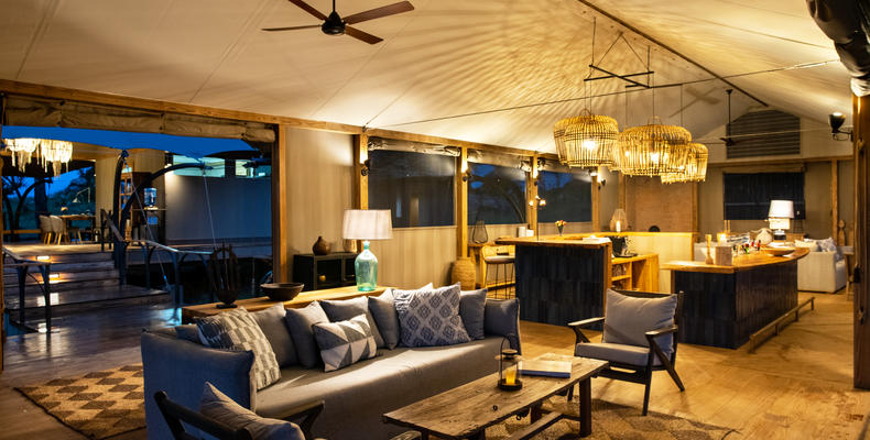 Main Area - Lounge and Bar at night