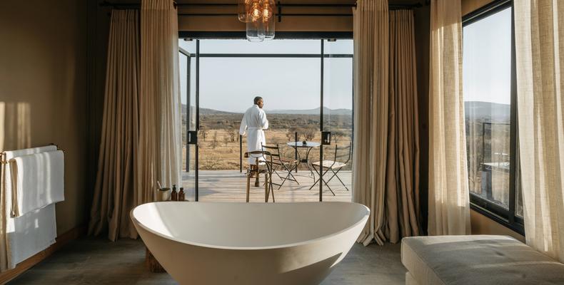 Suite Soaking Serenity
