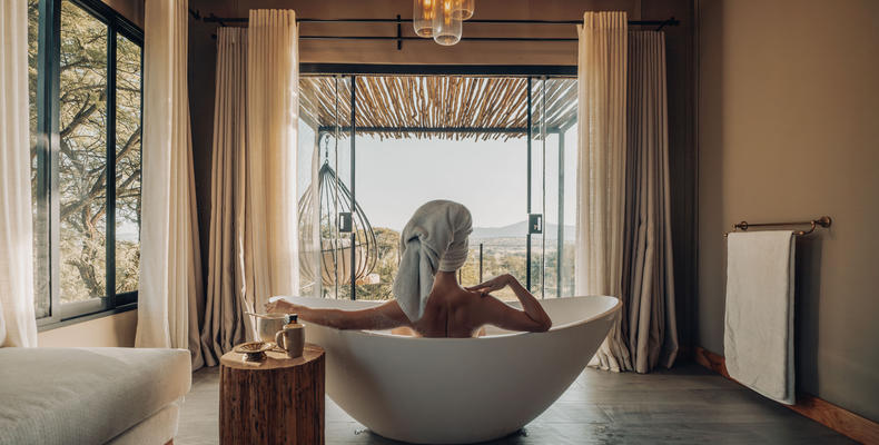 Bathtub Serenity in Nature