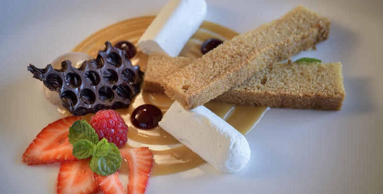 Morukuru Beach Lodge - food