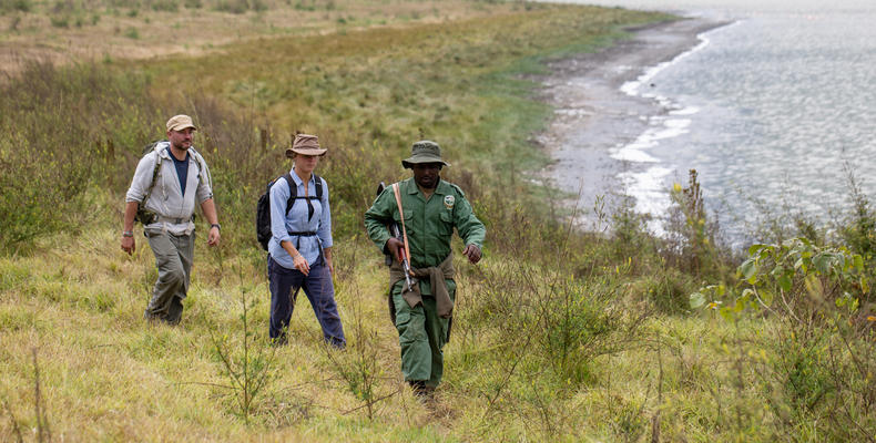 Walking inside Empakai Crater 