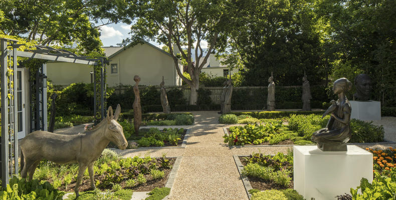 Le Quartier Français - Vegetable and Herb Garden