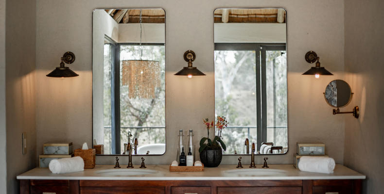 Dulini Moya - Bathroom 