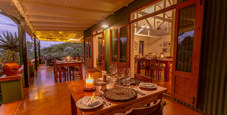 Evening Dining Al fresco