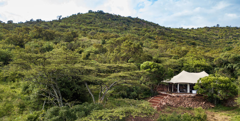 Exterior, Luxury Double Tent