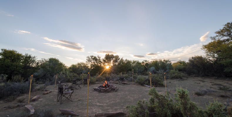 Roam Explorer Camp Boma Dining