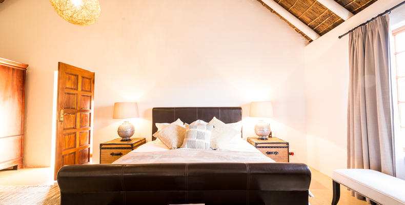 Double Room Roam Safari Lodge