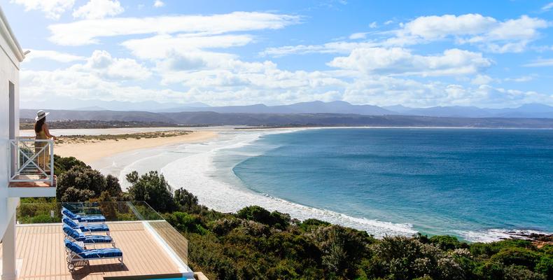 Lookout Beach and Plettenberg Bay