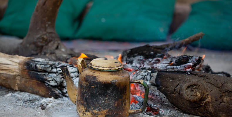 Camp fire coffee
