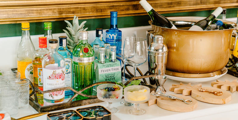 lounge bar 