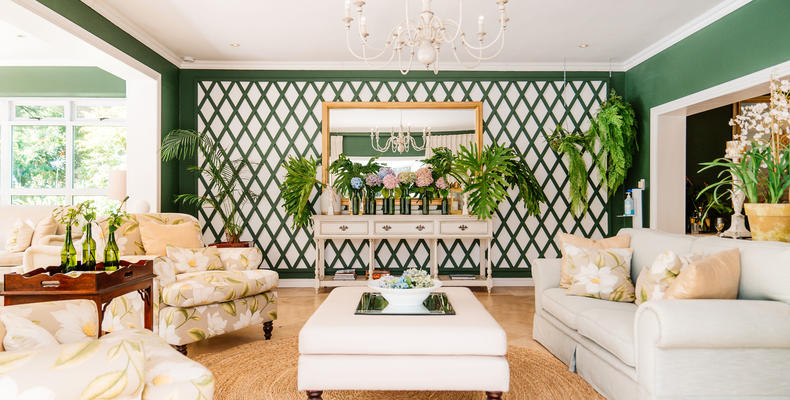 lounge details 