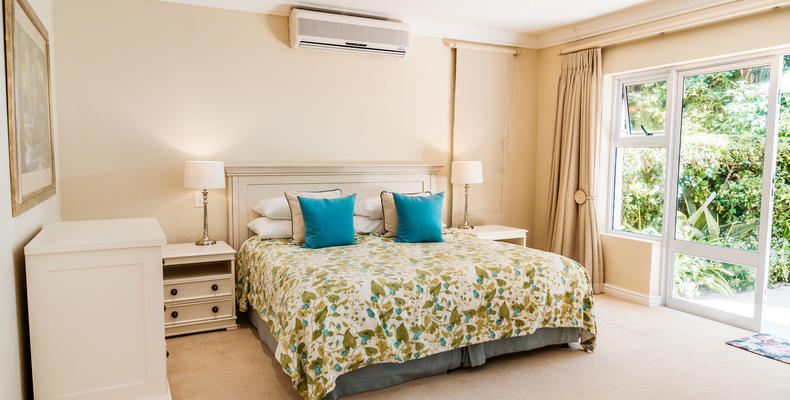 room details 