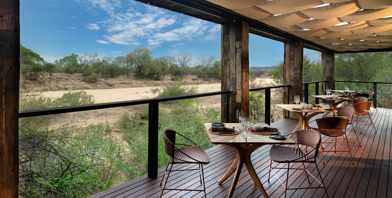 Ngala Tented Camp dining area