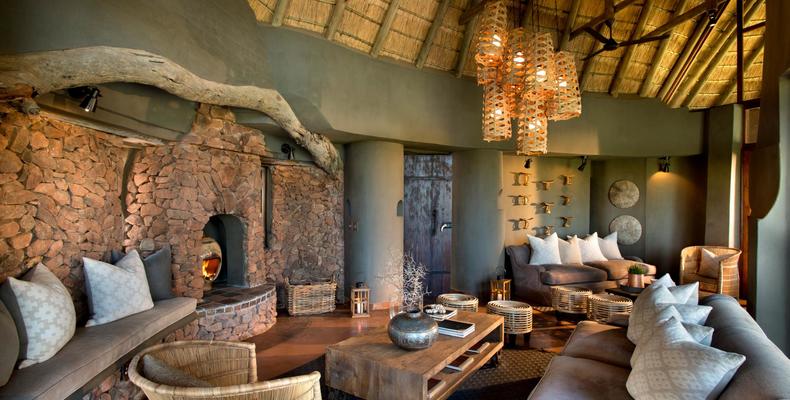 Kopano Lodge - Guest lounge 