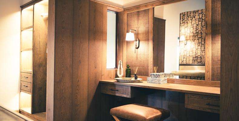 Pioneer Camp Luxury Suite - Bedroom