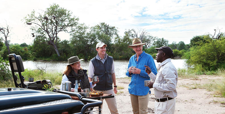 Londolozi Morning Coffee Break 