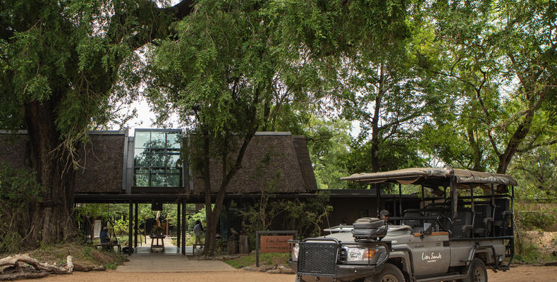 Lion Sands River Lodge -  Turning Circle