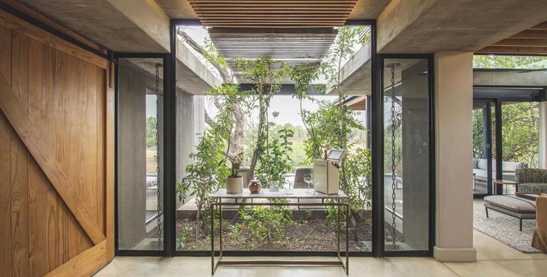 Lion Sands Ivory Lodge - Suite Entrance